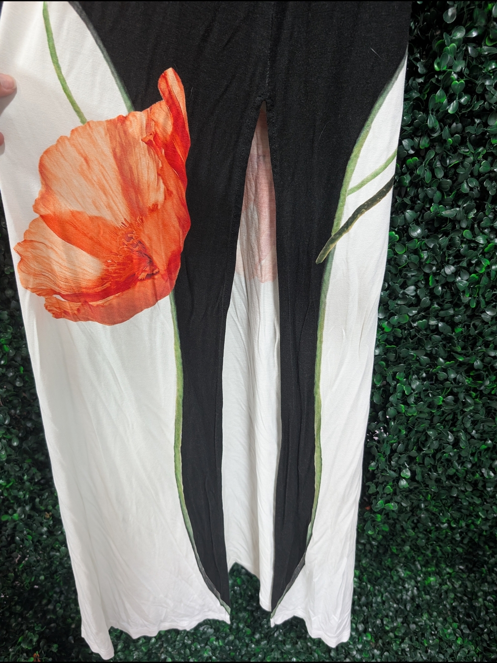 Alice + Olivia Black and Orange Floral Maxi Dress - Picture 3 of 4